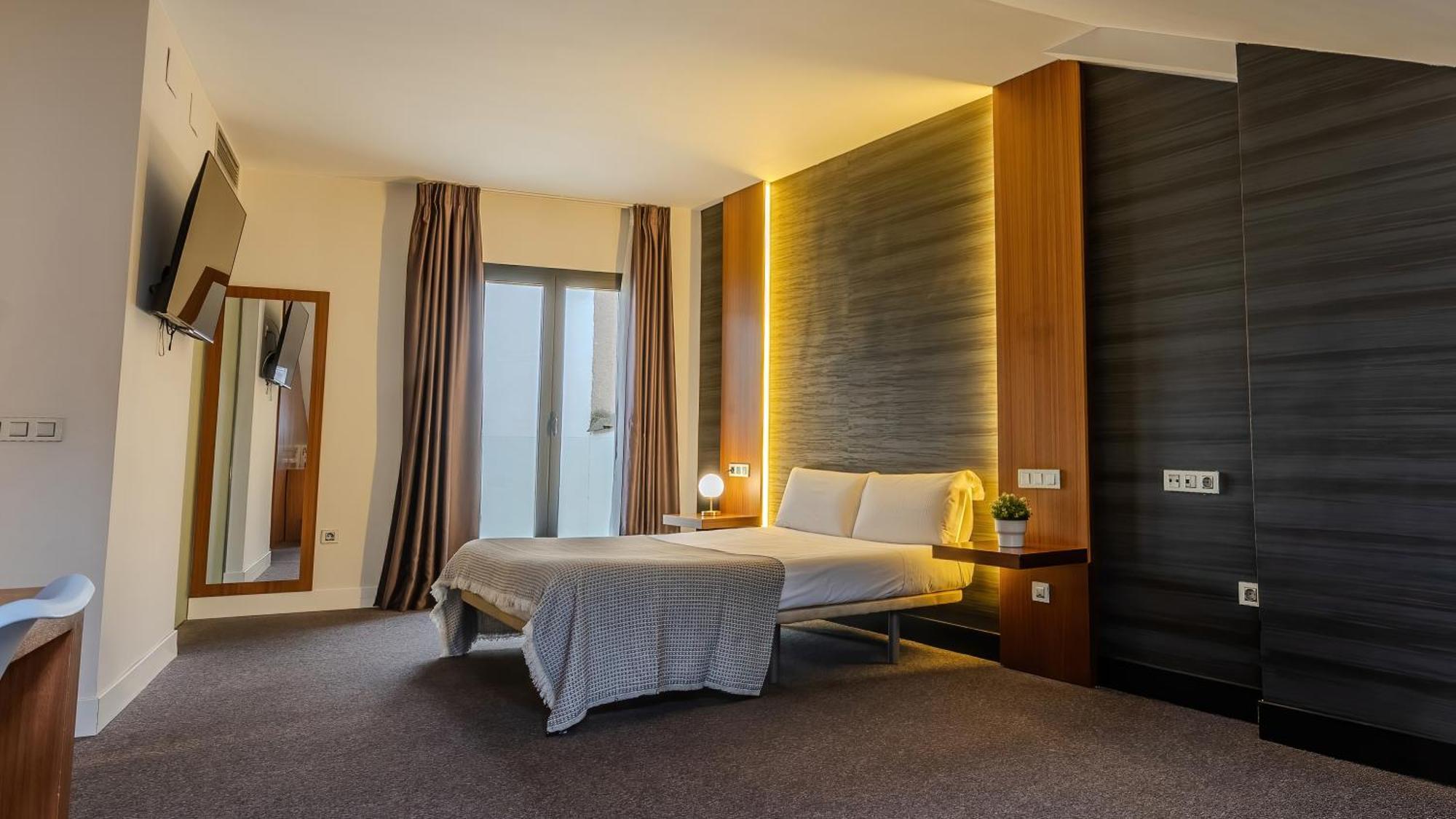 Hotel Barrio Humedo By Gaiarooms Leon Ngoại thất bức ảnh